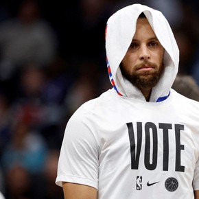 Stephen Curry vuelve a referirse a su futuro en Golden State Warriors y suelta alarmante mensaje sobre su retiro