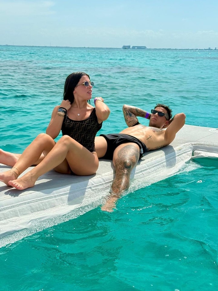 Enzo Fernández y unas paradisíacas vacaciones en México.