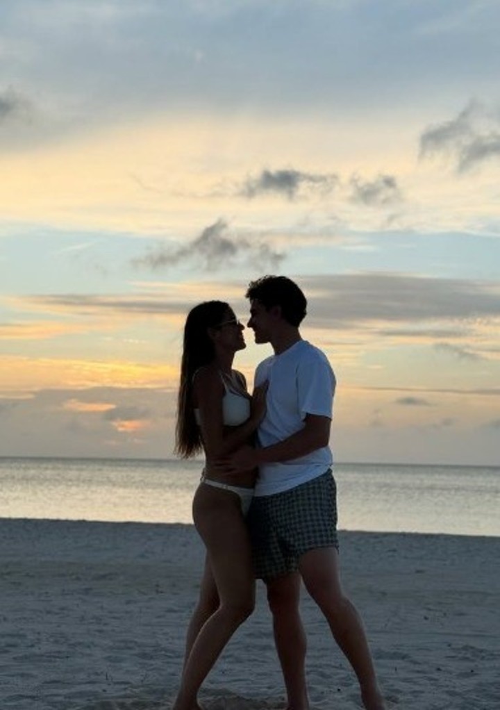 Las románticas vacaciones de Julián.