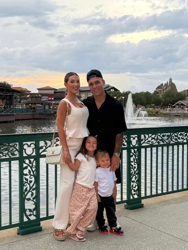 Las vacaciones de Lautaro Martínez: de Disney a México.