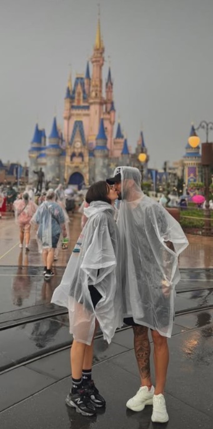 Nico González pasa sus vacaciones en Disney junto a su pareja (Instagram).