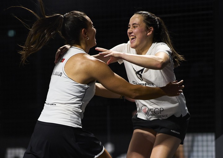 Sofía Araújo y la joven española Andrea Ustero se consagraron campeonas por primera vez en un torneo de Premier Padel.
