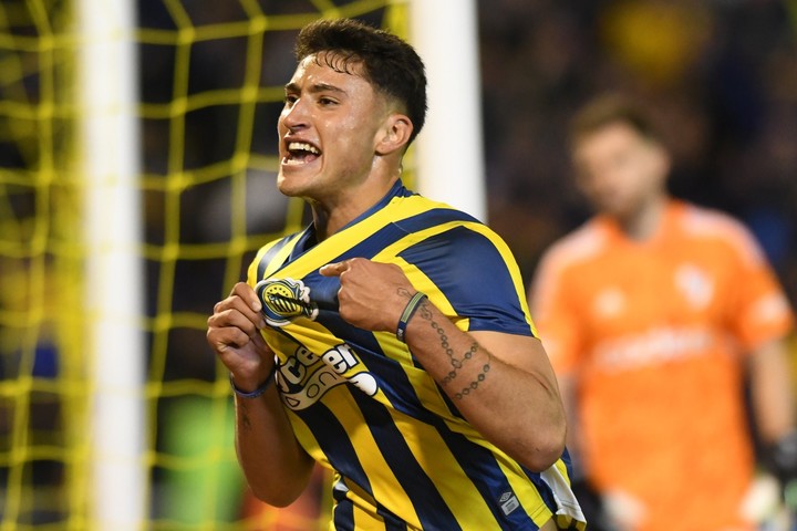 Veliz brilló en su primer paso por Central.