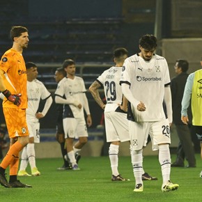 Rey y su dura autocrítica tras la eliminación de Independiente: "Hay que saber comer mierda"