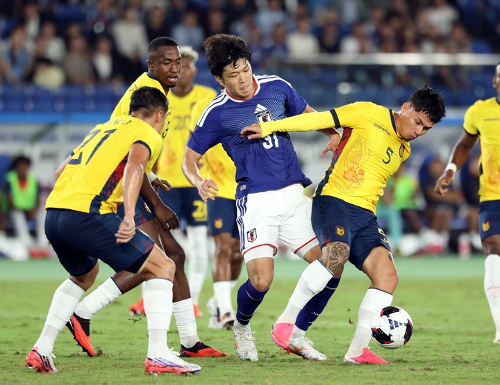 Ecuador vs Japón. (EFE)